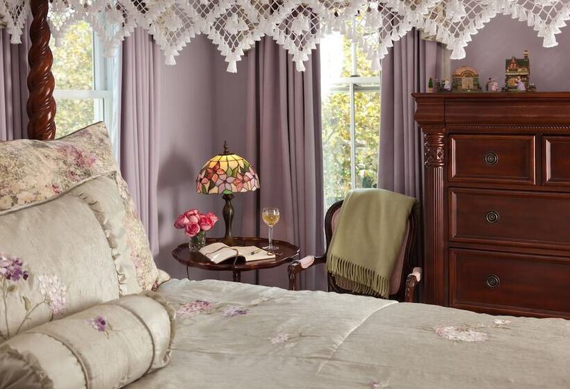 디럭스 룸, The Tower Cottage Bed And Breakfast