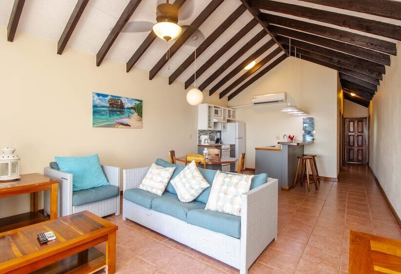 غرفة دور أخير, Tres Cocos Resort