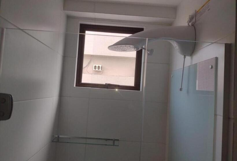 استودیوی استاندارد, Compact Tambaú 408