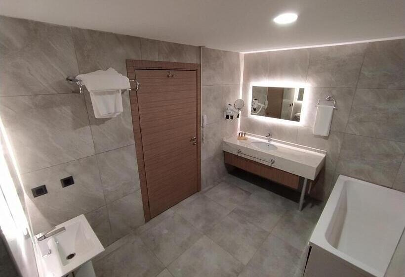 バルコニー付スイート, Anemon Kent Karabük Otel