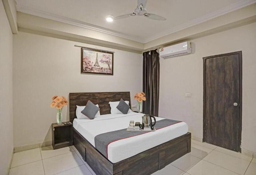 Трехместный Номер Классика, Wish Leisure, Noida, Sector 104