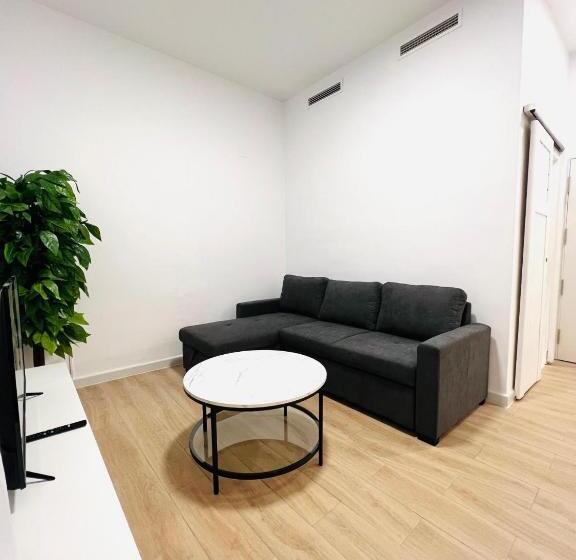 Четырехместный Номер Deluxe, Suites Puente De Hierro