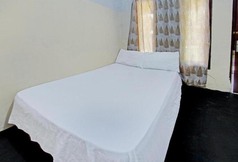 Номер Стандарт, Oyo Life 92853 Kost 999