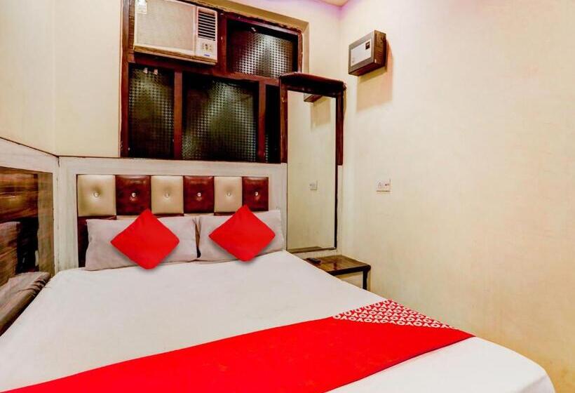 Трехместный Номер Классика, Oyo Flagship Hotel Hansa