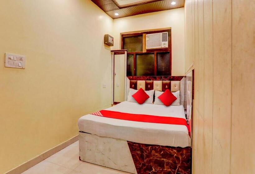 Трехместный Номер Классика, Oyo Flagship Hotel Hansa