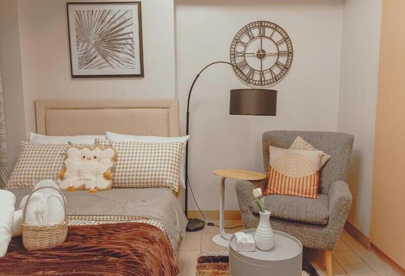 استودیوی لوکس, Casabay Suite Eastwood Staycation