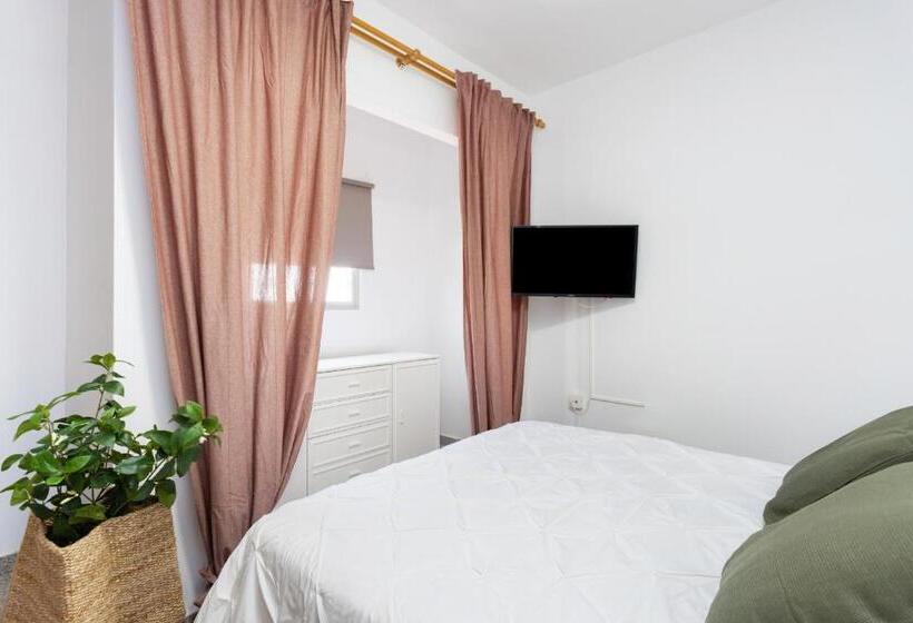 غرفة ديلوكس رباعية, Eden Rentals 106 Surfy Stylish Bed&coffee Room