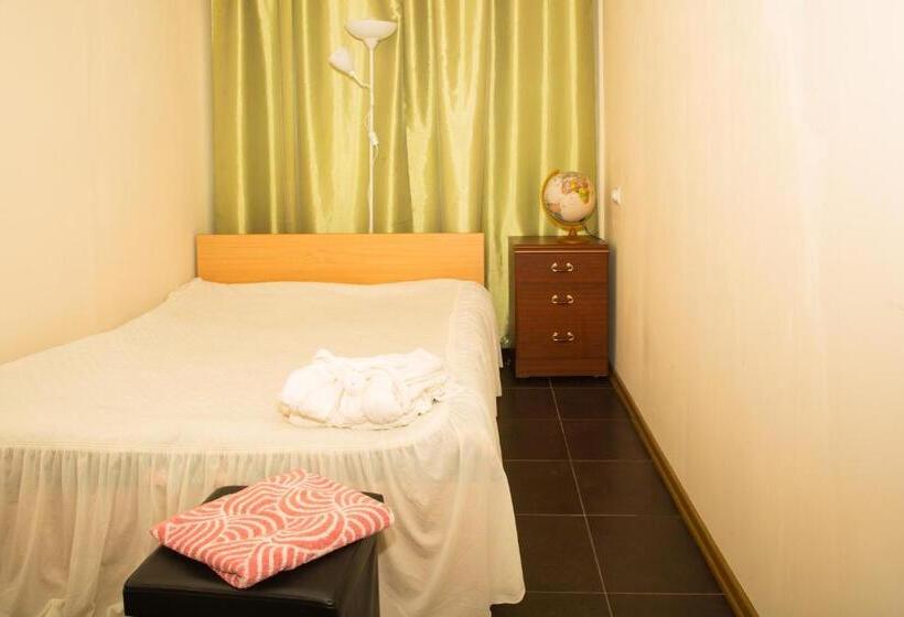 اتاق استاندارد یک نفره, Villa Roza Guest House