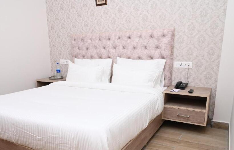 Номер Deluxe, Spt Clarks Inn Suite, Mandi