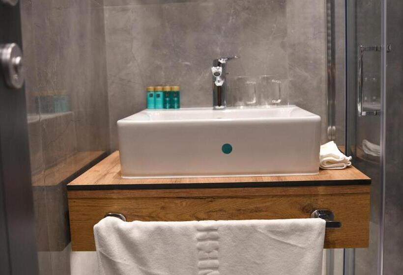اتاق لوکس, Kame Hotel Belgrade,贝尔格莱德凯美酒店