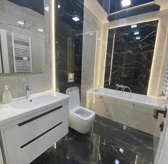 اتاق استاندارد چهار تخته, Prospekt 1