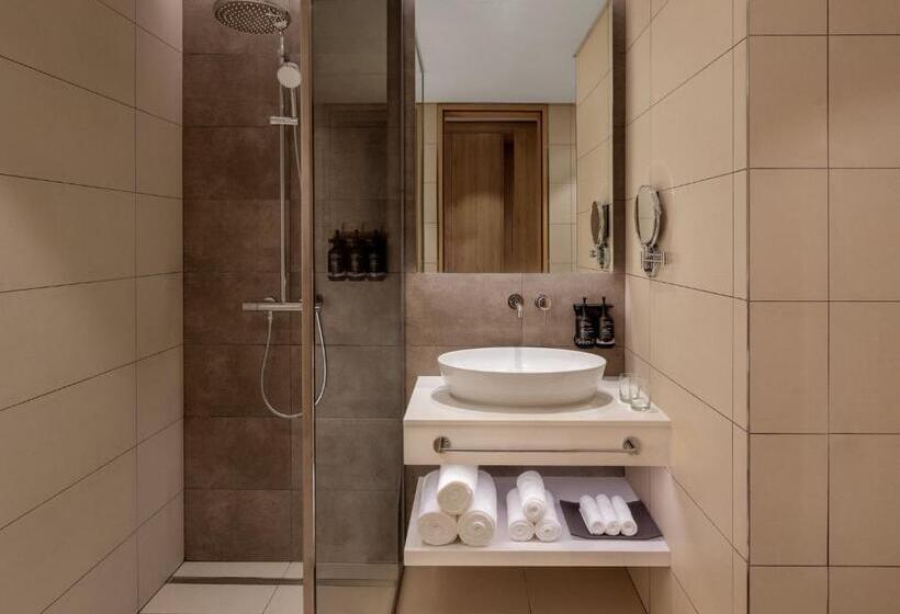 اتاق استاندارد با تخت بزرگ, Holiday Inn Dubai Business Bay, An Ihg