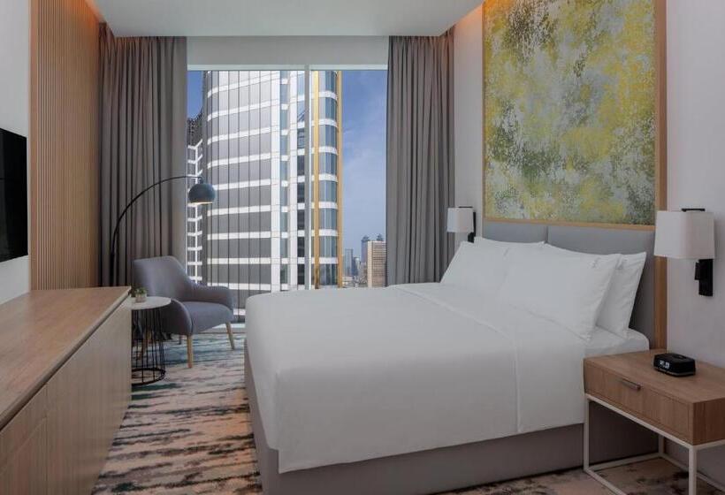 سوئیت با چشم‌انداز, Holiday Inn Dubai Business Bay, An Ihg