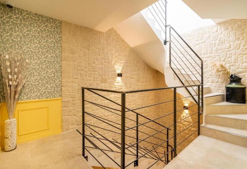 Люкс 2 Спальни, La Réserve De Salon De Provence