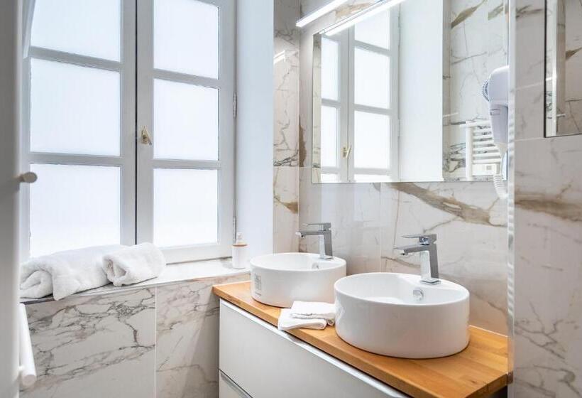 Люкс 2 Спальни, La Réserve De Salon De Provence