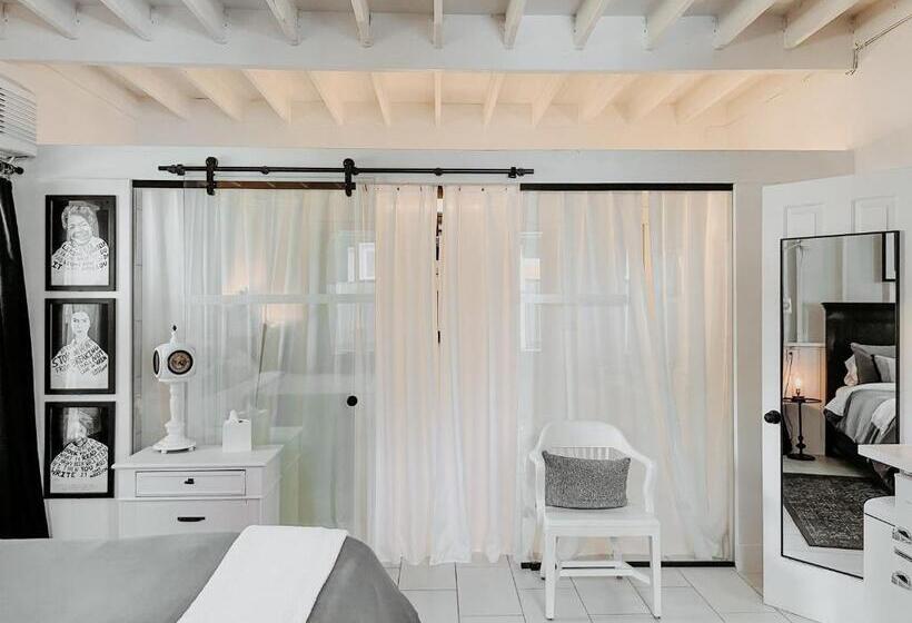 Студия Стандарт, Inn Santa Clara