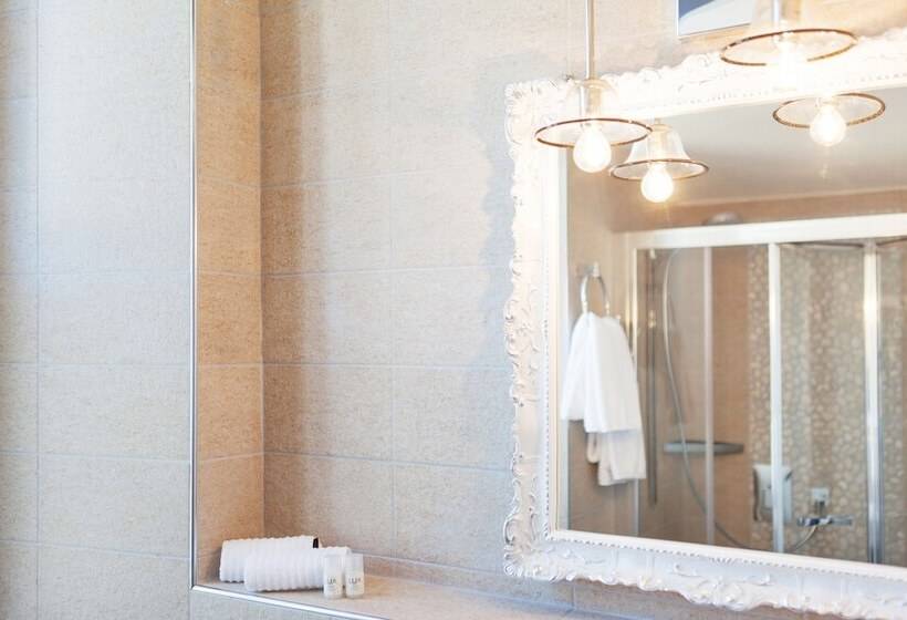 Номер Стандарт, Boutique Hotel Villa Sarnia