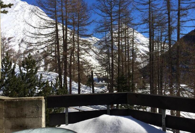 اتاق استاندارد با تخت بزرگ, La Collina