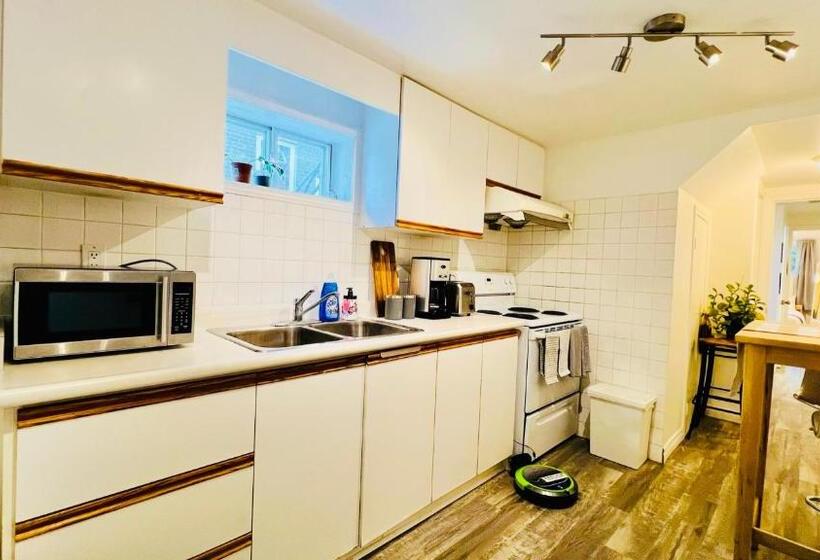 标准房带园景, Toronto Bed & Breakfast   Free Parking, Subway Access