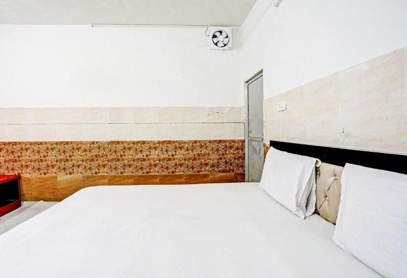 Трехместный Номер Классика, Oyo Highway Inn