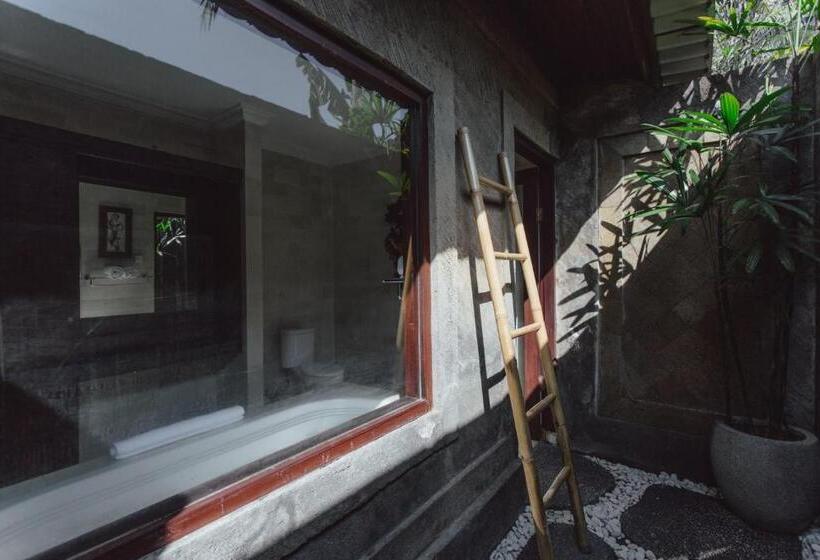 Люкс Кровать Кинг, Kishi Kishi Artvilla