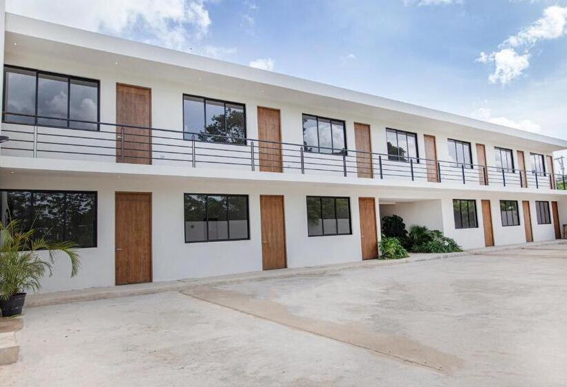 آپارتمان 1 خوابه با چشم‌انداز استخر, Deluxe Apartments Azure