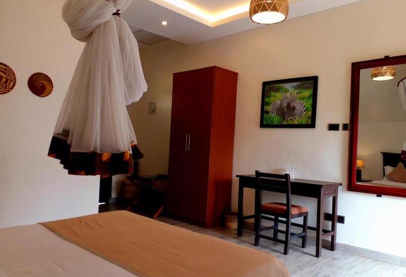 اتاق استاندارد با چشم‌انداز باغ, Kabale Safari Club