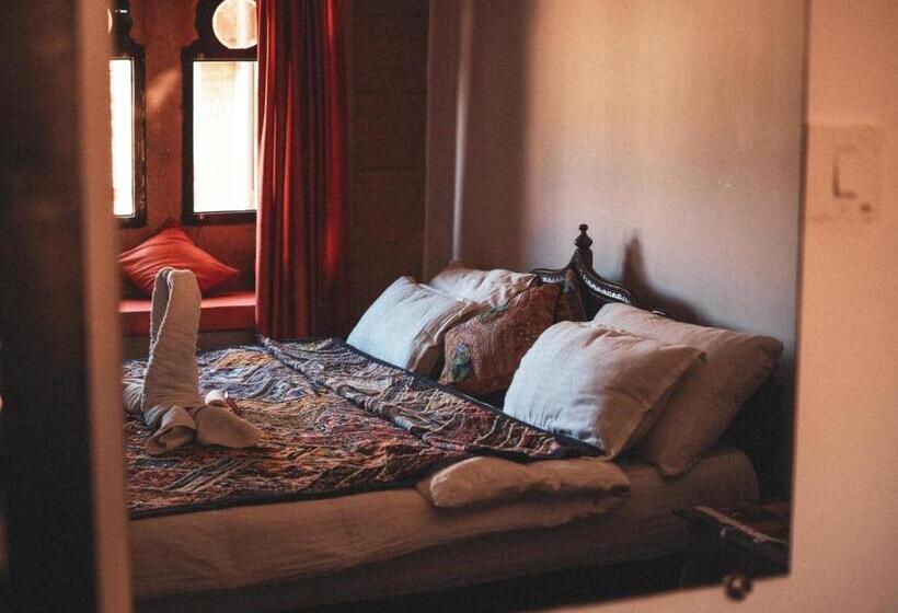 Номер Deluxe, Blue Eye Hostel