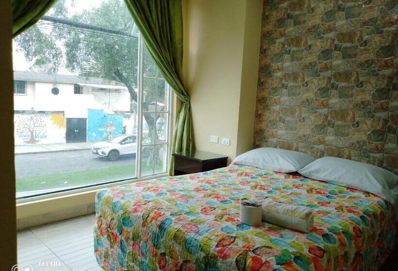 اتاق استاندارد یک نفره, Hospedaje Yacucalle