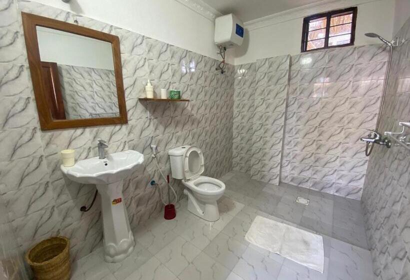 スタンダードトリプルルーム, Villa Raffaele B&b
