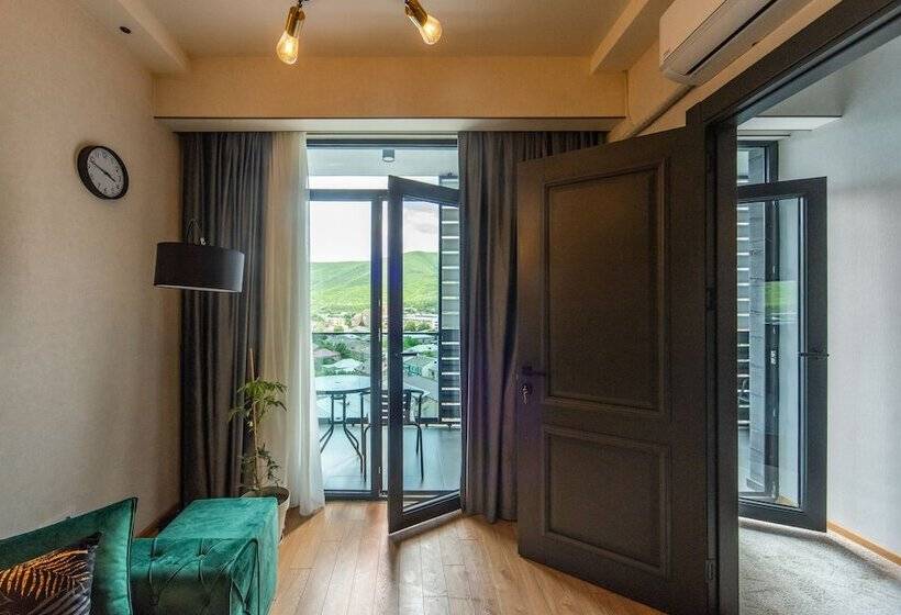 آپارتمان 1 خوابه, Gori Apartments
