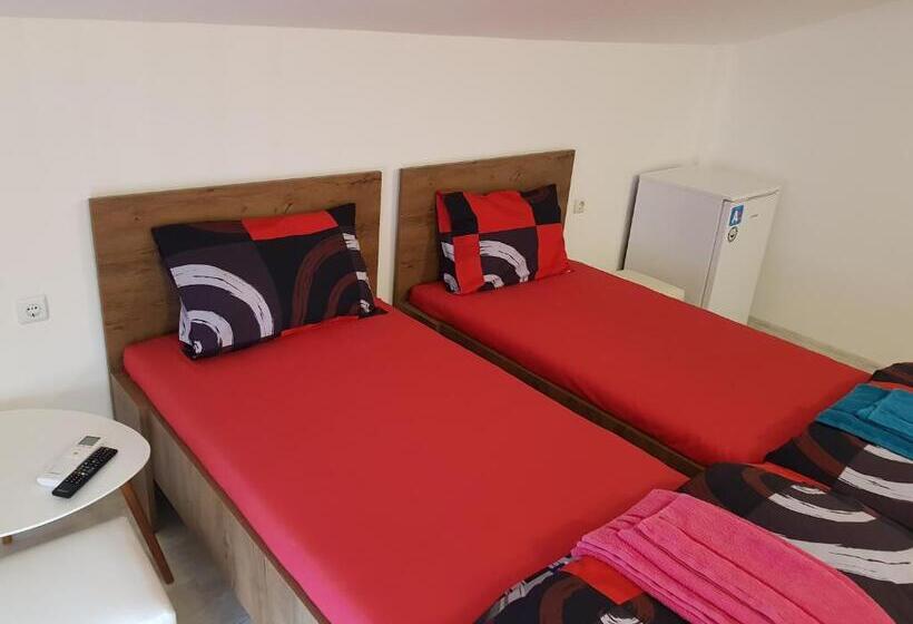 Номер Economy, Apartments Alexandra