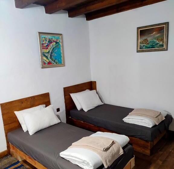 Дом 2 Спальни, Apartments Alexandra
