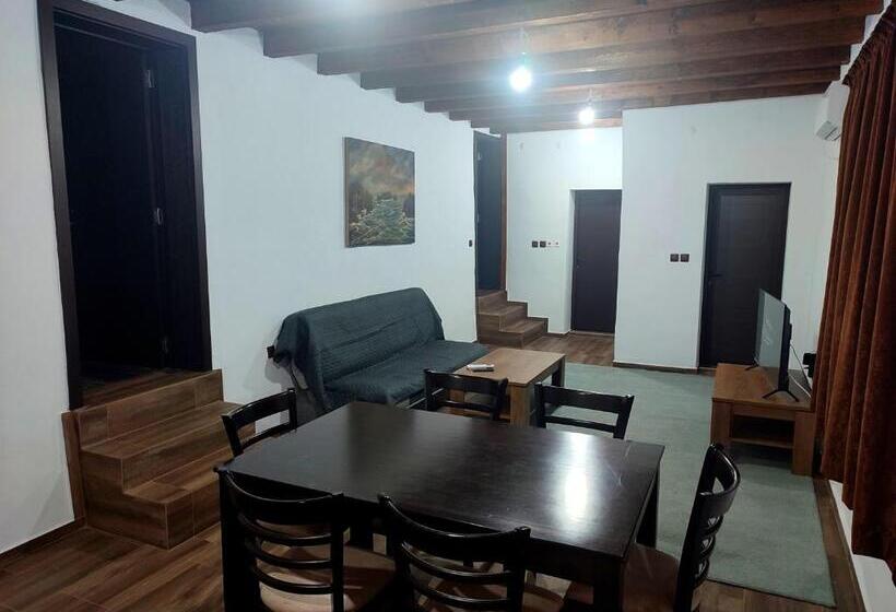 Дом 2 Спальни, Apartments Alexandra