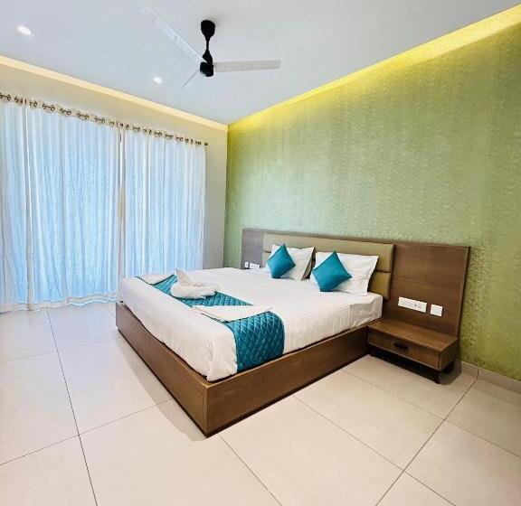 Номер Стандарт с Балконом, Vaga Nakshathra Suites