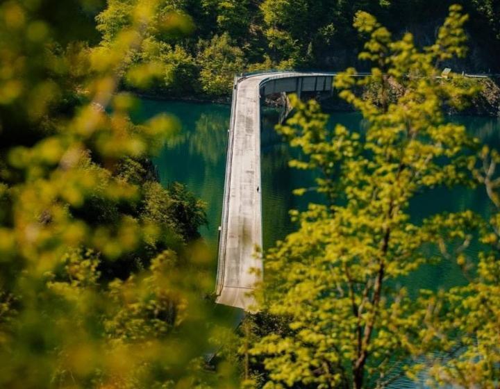 اتاق خانوادگی, Household Ušćumlić   Oaza Mira