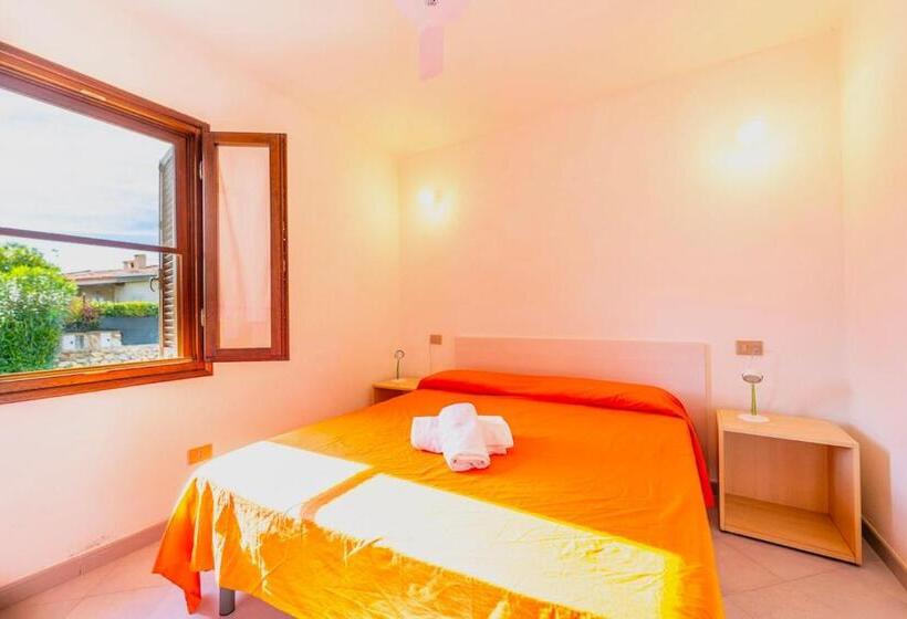 آپارتمان 2 خوابه, Iss Travel, Apartments In Via Torino   800 M From La Cinta Beach