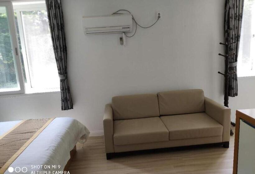 اتاق استاندارد چهار تخته, Star House/星之家酒店