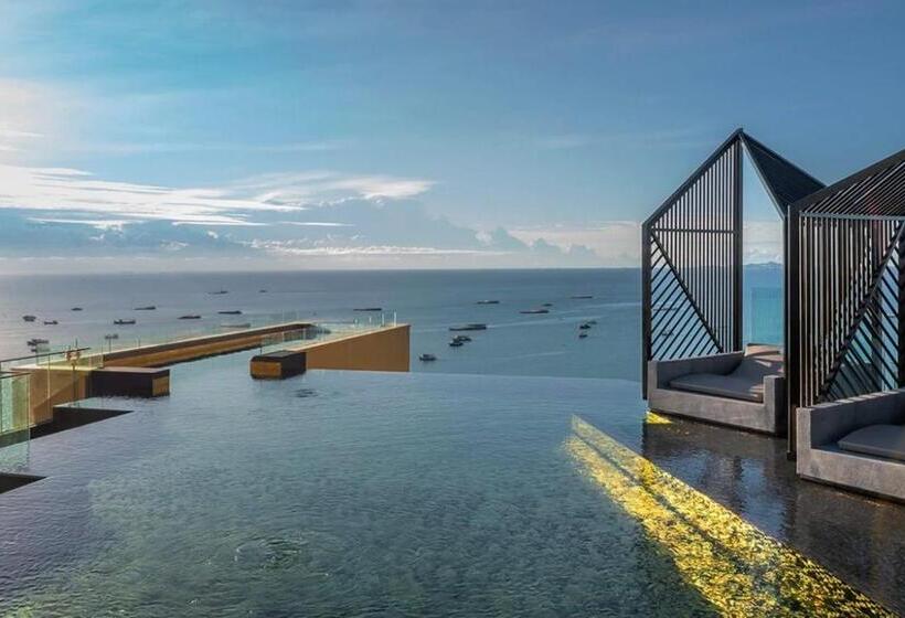 Апартаменты 1 Спальня Вид на Море, The Edge Pattaya