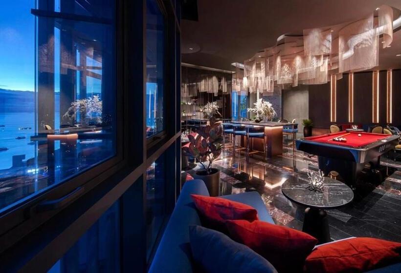 Апартаменты 1 Спальня Вид на Море, The Edge Pattaya