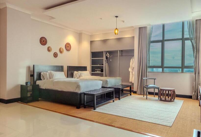 اتاق لوکس, Sanna Boutique