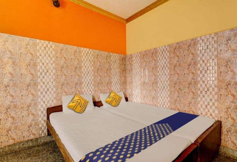 三人经典房间, Spot On Shri Venkateshwara Lodging
