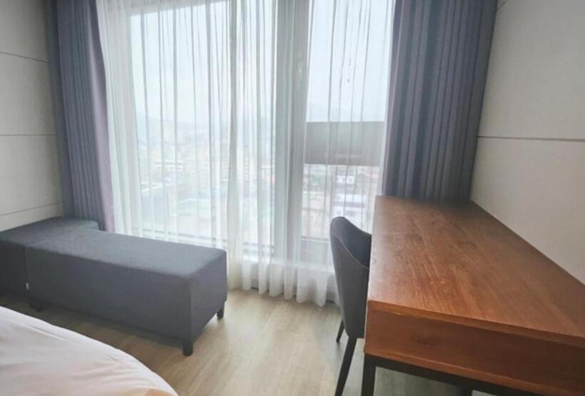 اتاق لوکس, Air City Hotel Corp