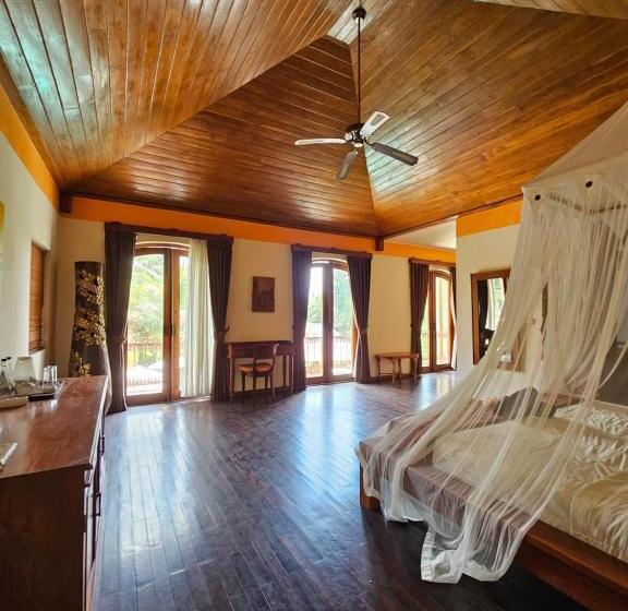 Номер Стандарт Вид на Бассейн, The Gana Ubud By Guru Experience