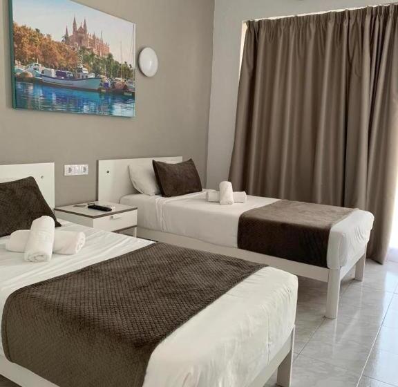 سوییت, Level Mallorca  Living