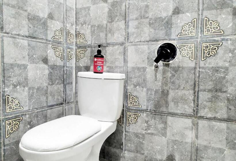 Номер Deluxe, Reddoorz Syariah Near Exit Tol Bojong Pekalongan
