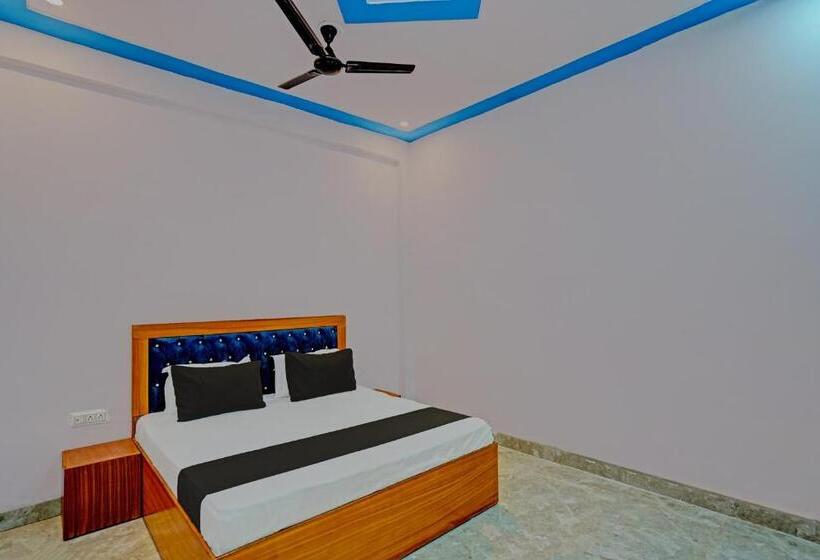 Трехместный Номер Классика, Oyo Hotel Maya Luxe