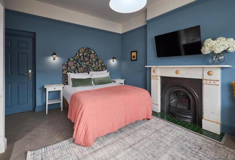 اتاق استاندارد با تخت بزرگ, Arlington House Hotel   Self Check In Suites