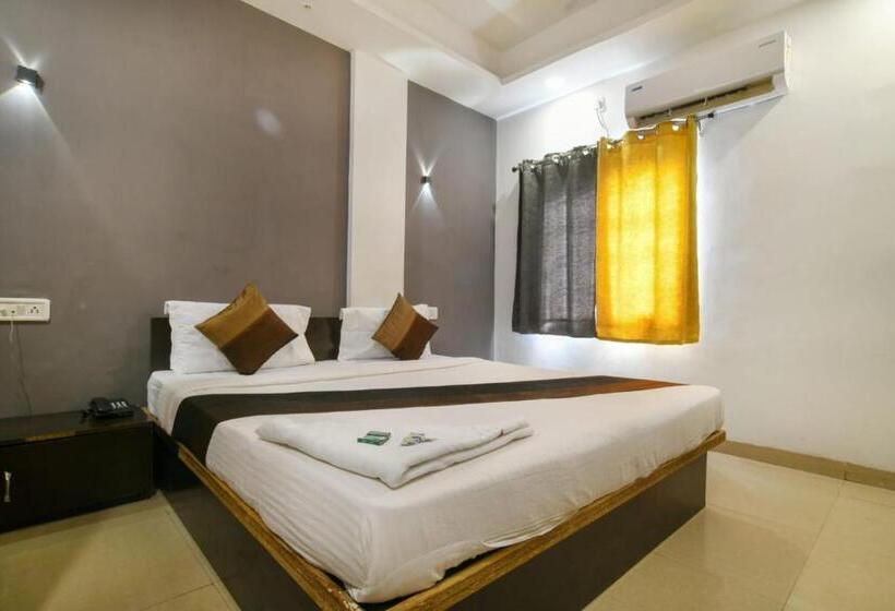Standard Room, Y94