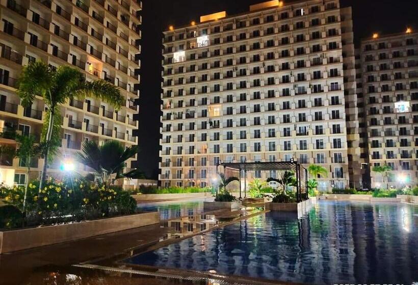 Студия Стандарт, Nate & Athalia S Cityscape Condotel